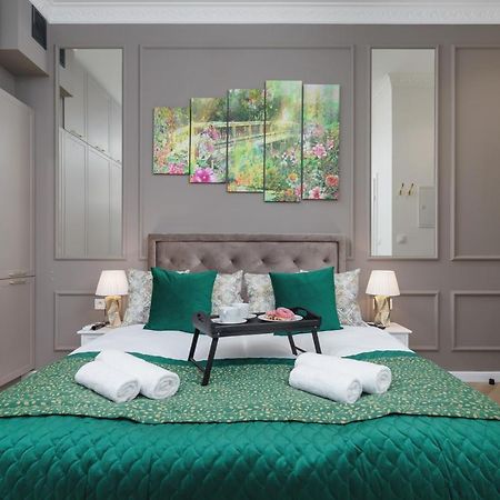 Kazimierz Studio With Jacuzzi By Renters Prestige Krakow Bagian luar foto